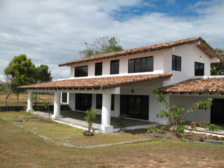 House on the cliff at Boca Chica